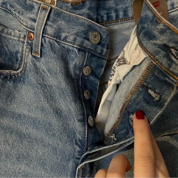 Levi’s 501 original distressed high waist denim size 30x28 - Picture 6 of 7